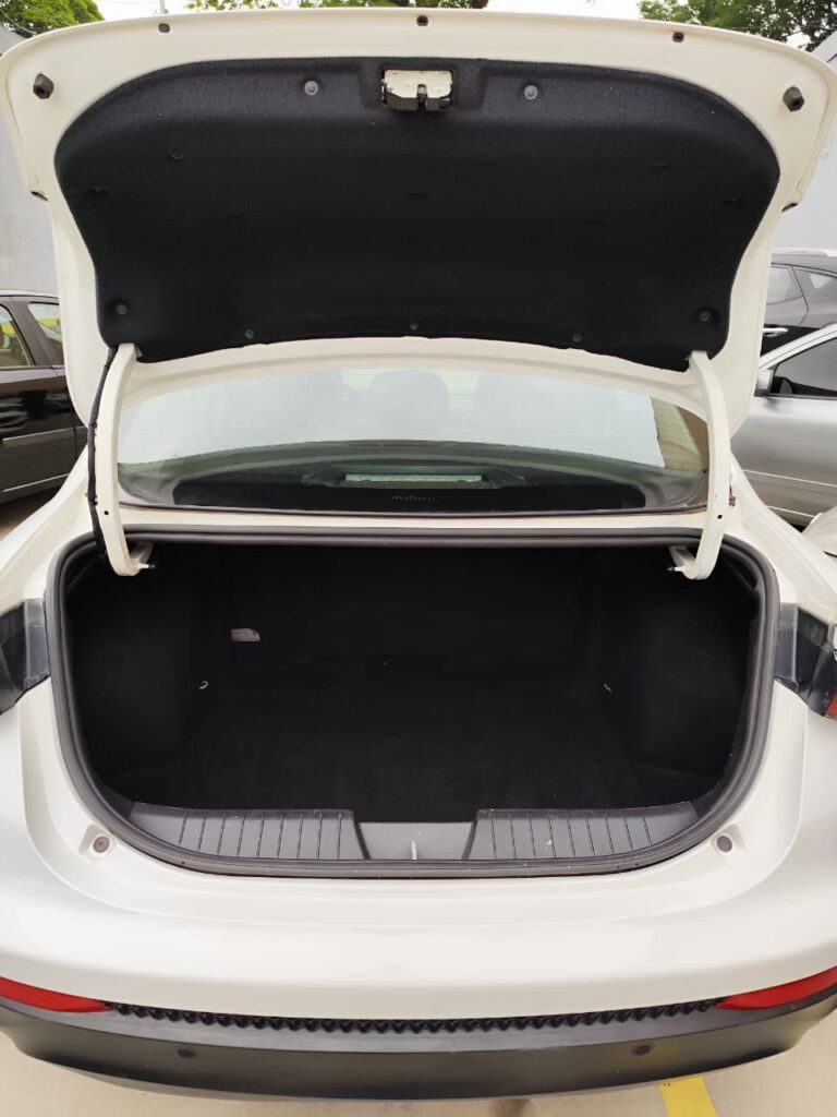 WhatsApp Image 2025-10-02 at 09.36.55 (3)