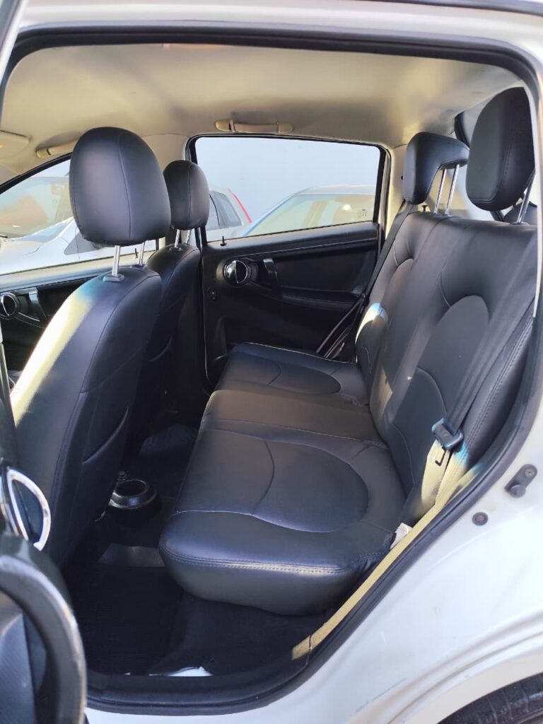 WhatsApp Image 2025-12-11 at 09.21.34 (3)